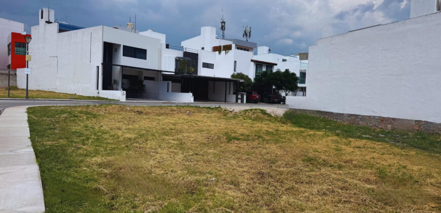 Terreno en venta en Milenio III, Senda del Carruaje